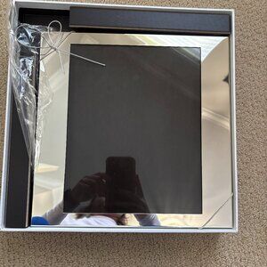 Vera Wang 8x10 Frame